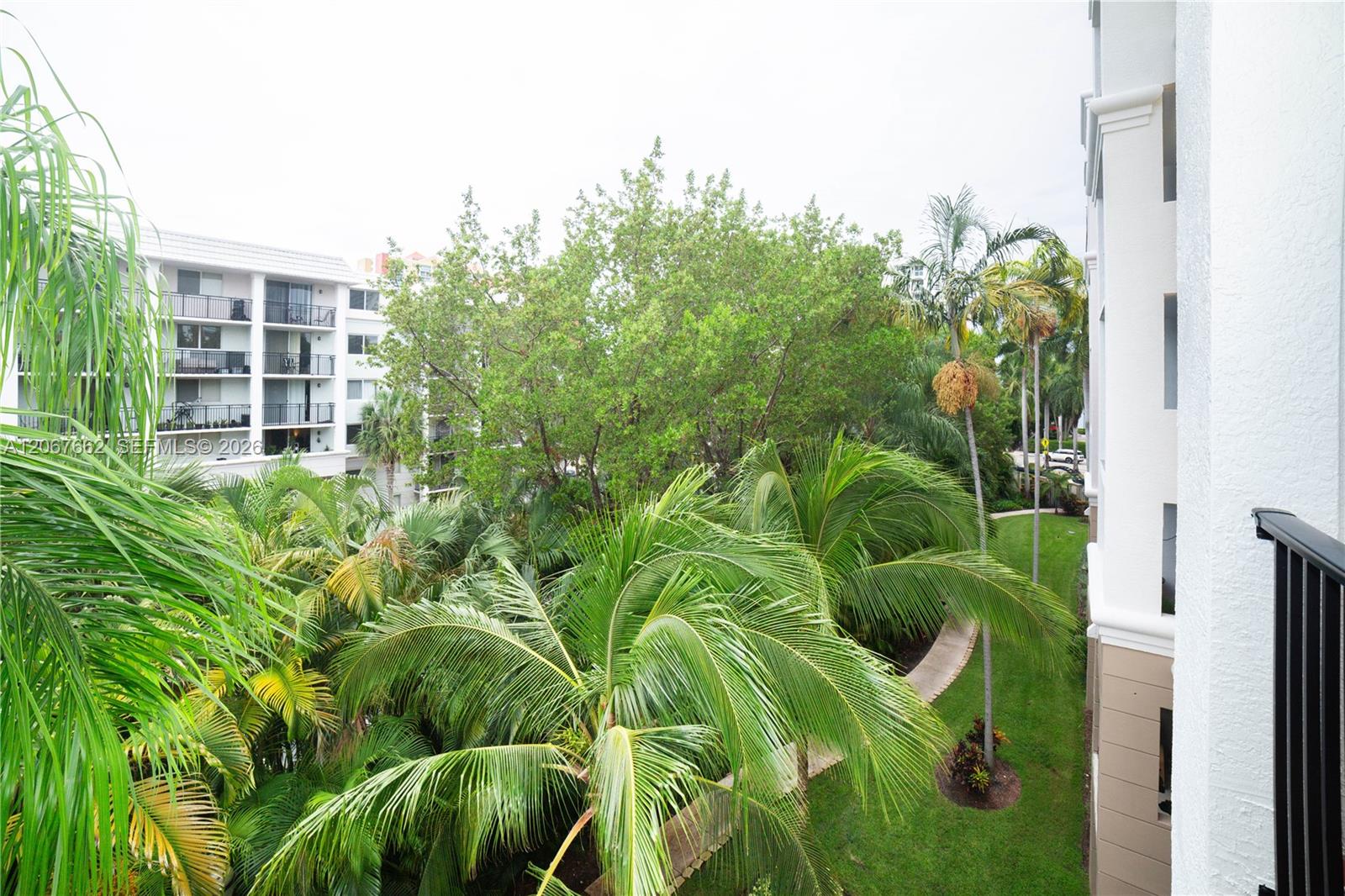 17125 N Bay Road