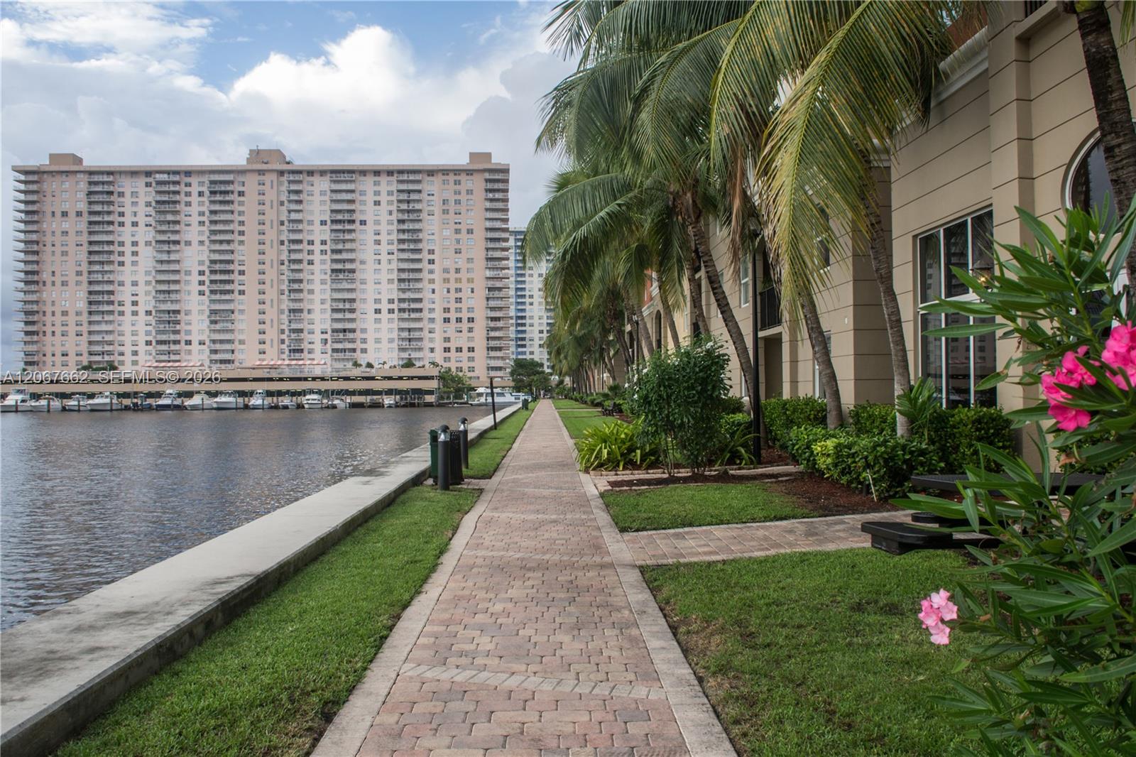 17125 N Bay Road