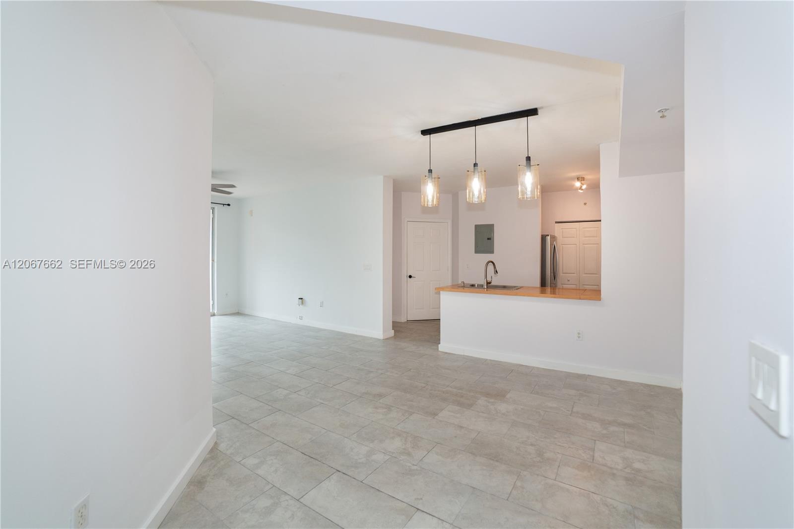 17125 N Bay Road