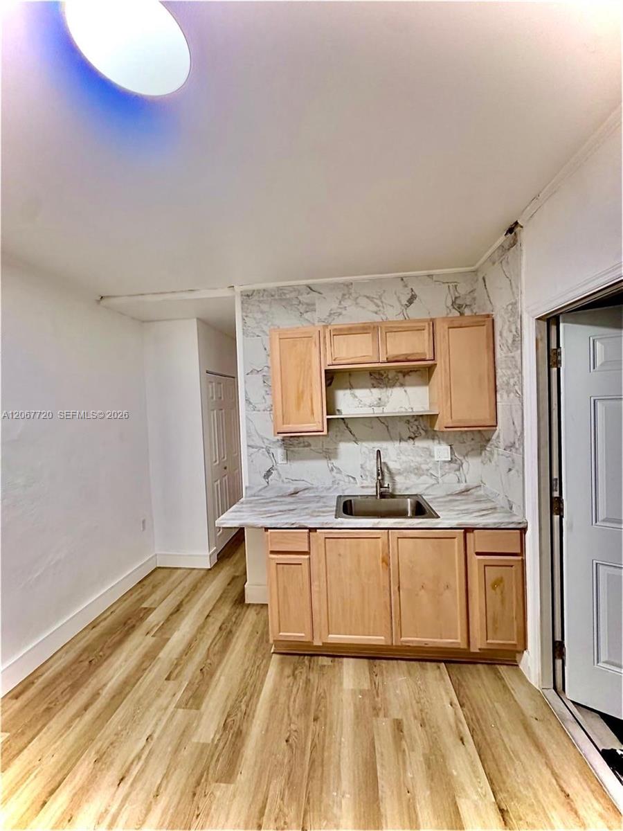1318 NW 34th Street
