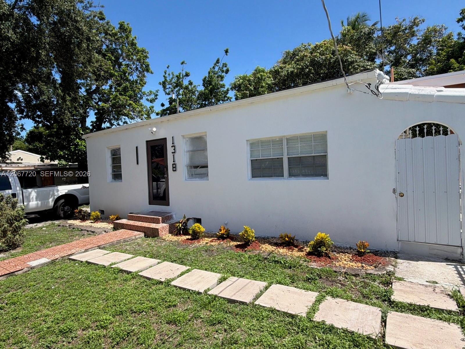1318 NW 34th Street