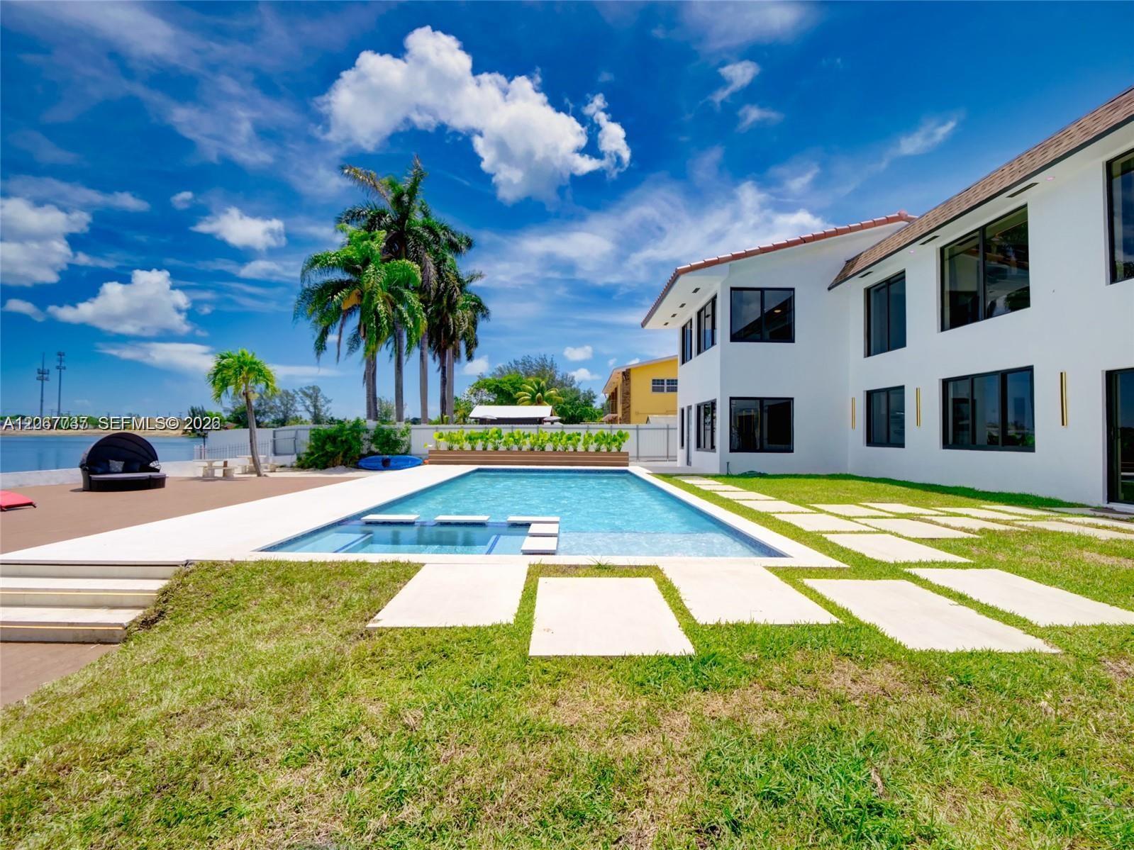 1861 NW 115th Street