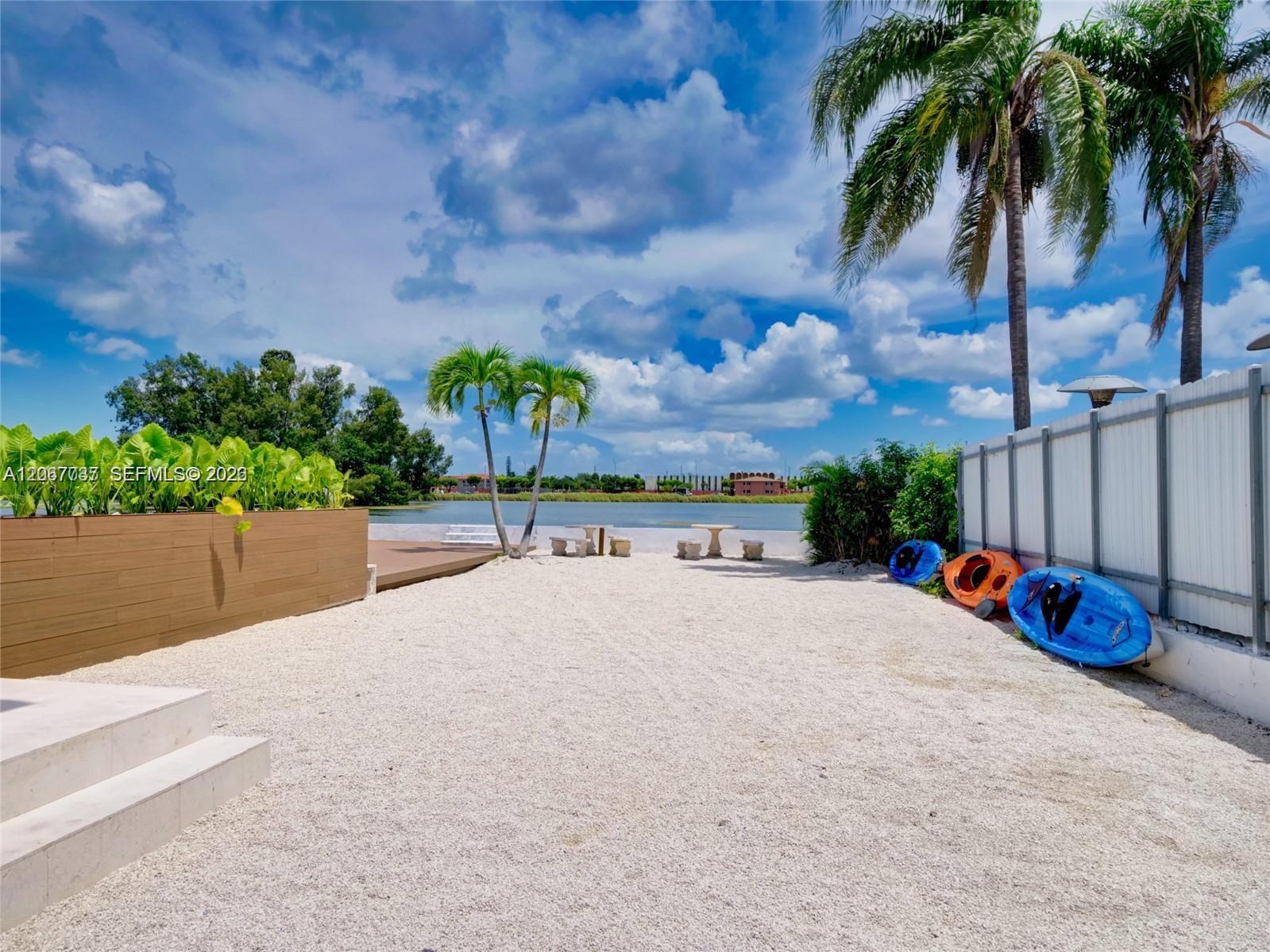 1861 NW 115th Street
