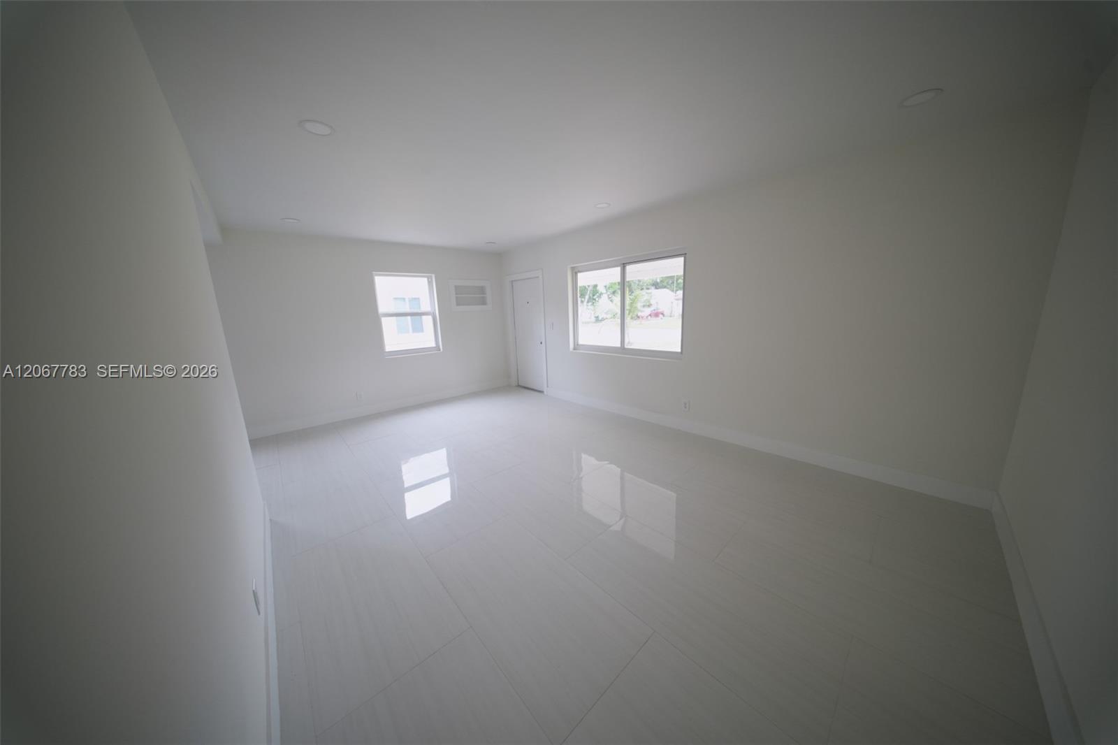 1521 NW 1st Avenue gallery image #29