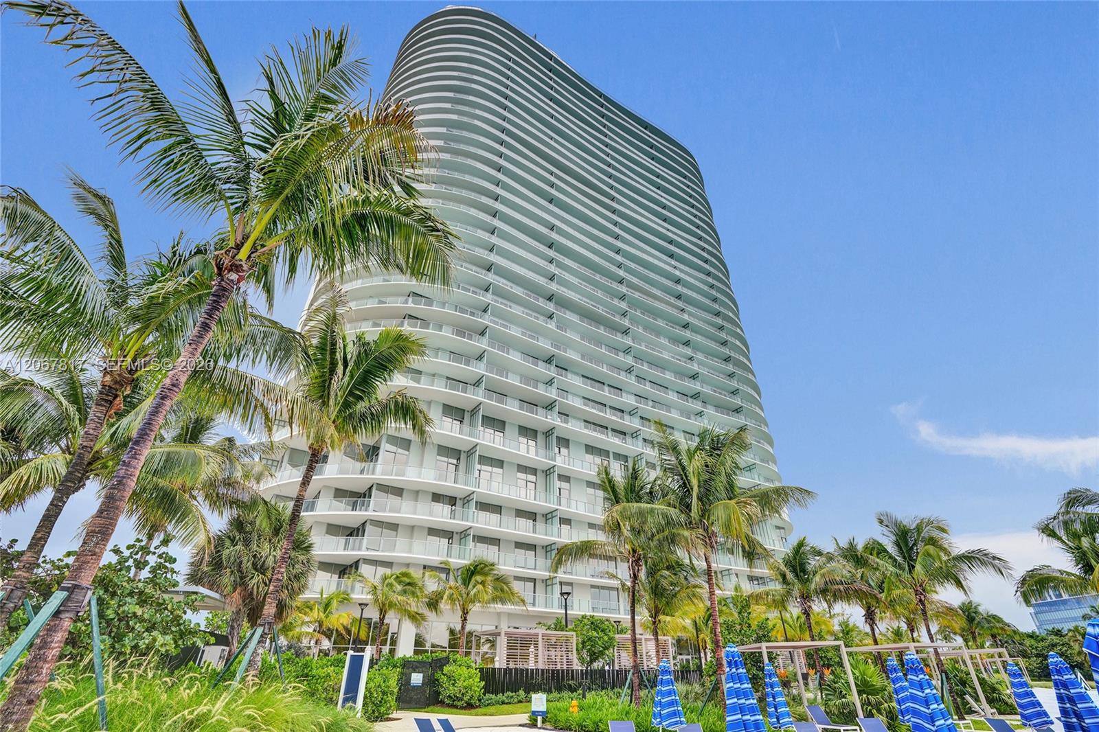 2411 Laguna Circle