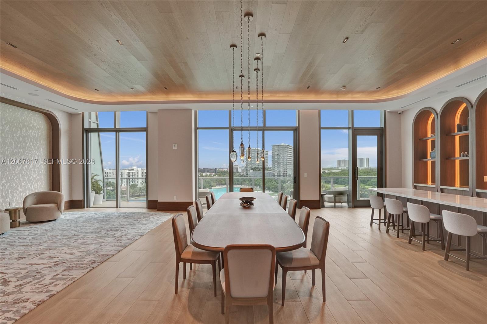 2411 Laguna Circle