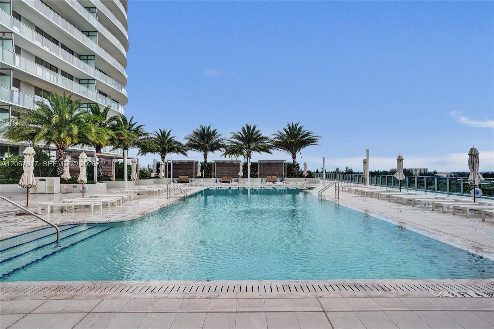 2411 Laguna Circle