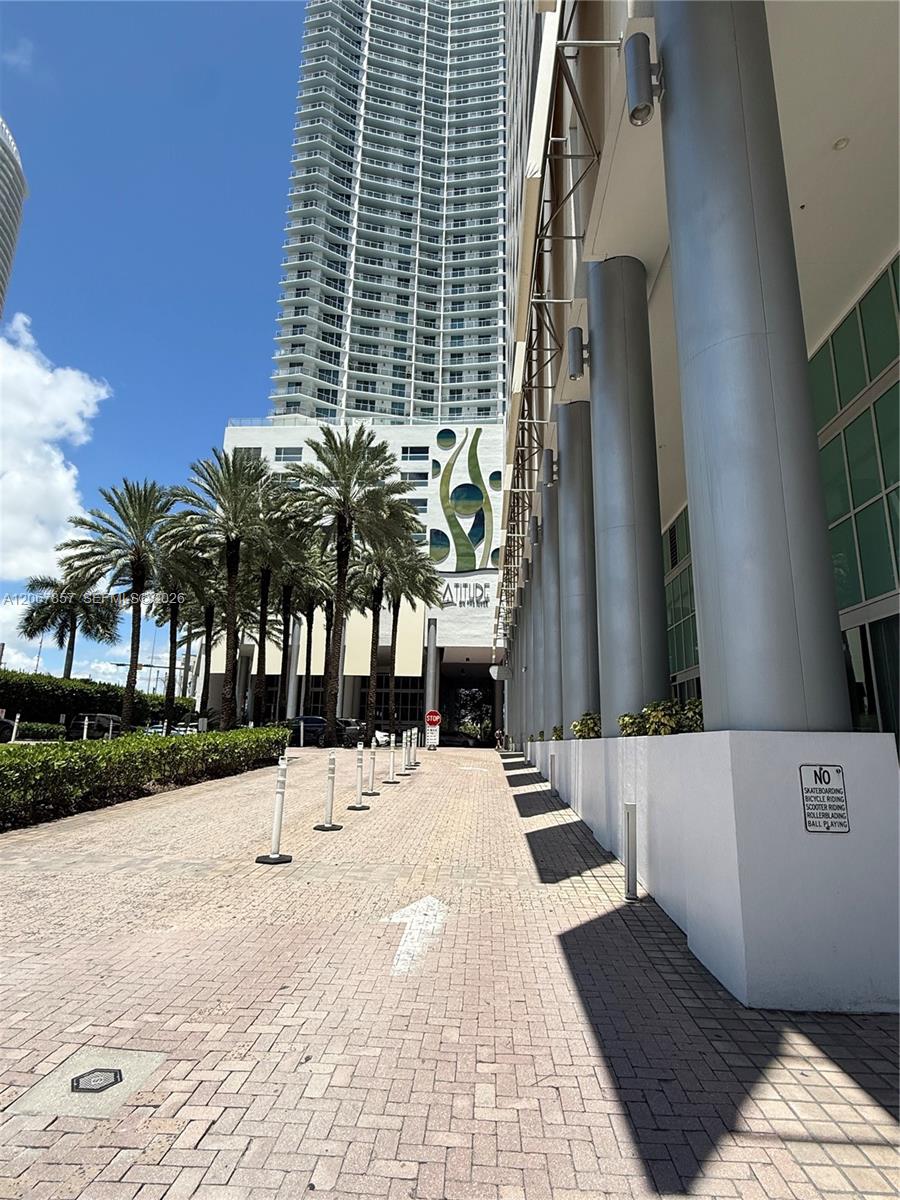 185 SW 7th Street