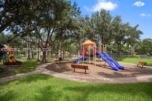 1800 NW 78th Avenue