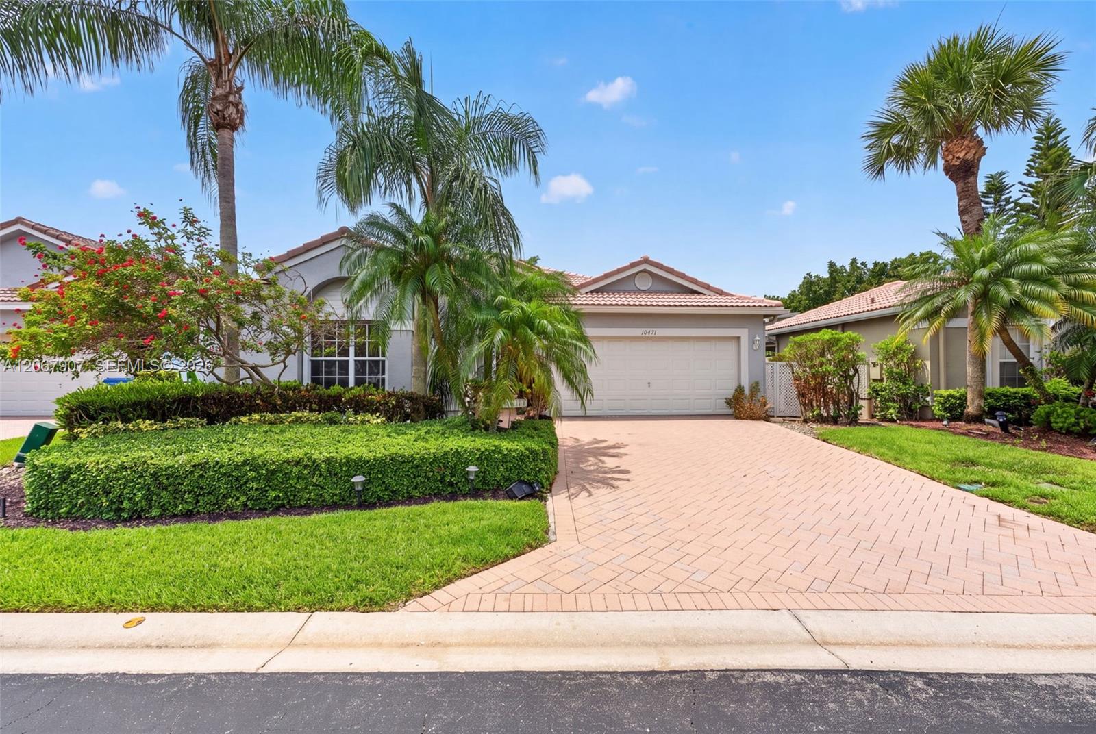 10471 S Utopia Circle gallery image #1