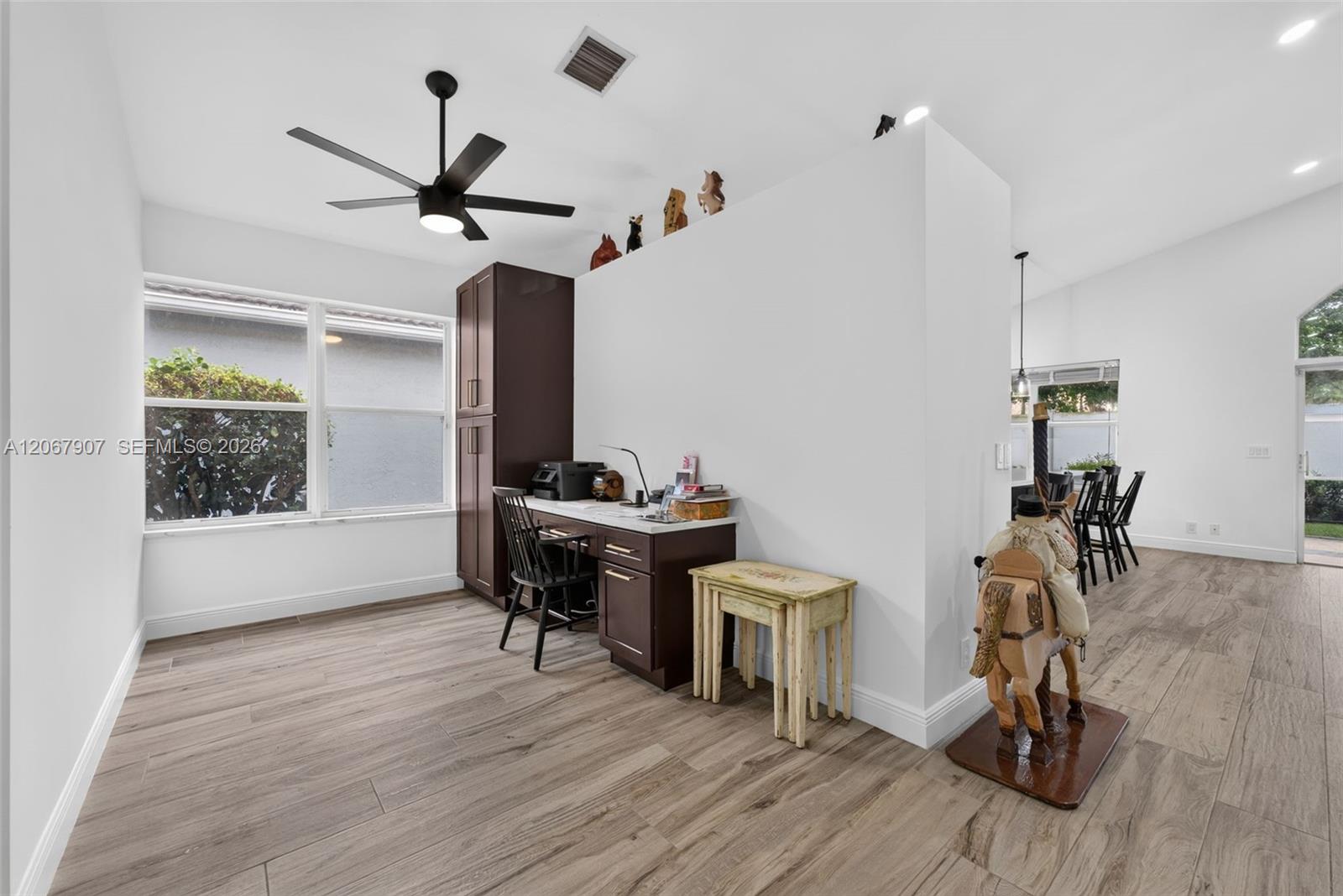 10471 S Utopia Circle gallery image #13