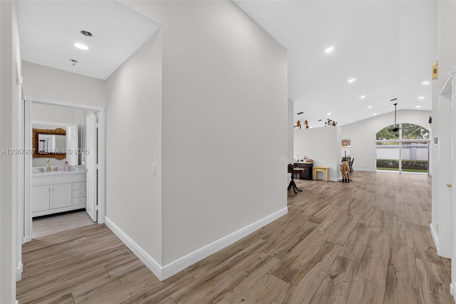 10471 S Utopia Circle gallery image #21