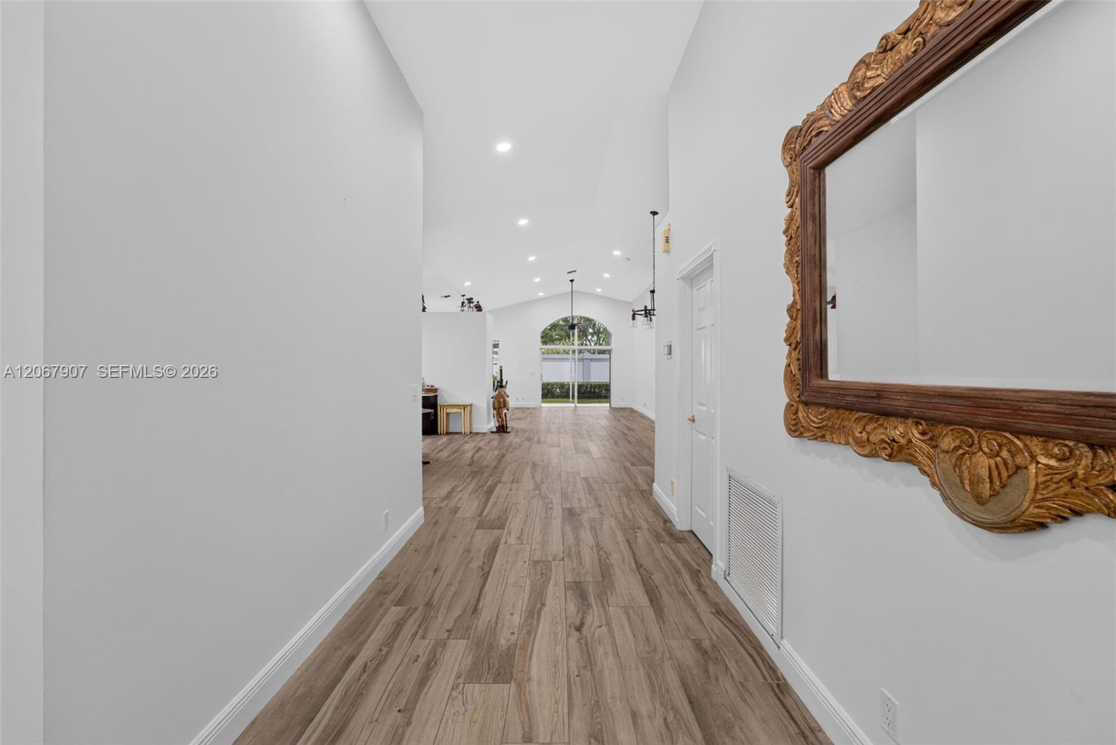 10471 S Utopia Circle gallery image #26