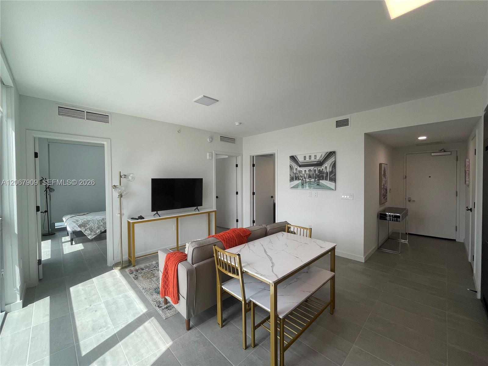 227 NE 2nd Street