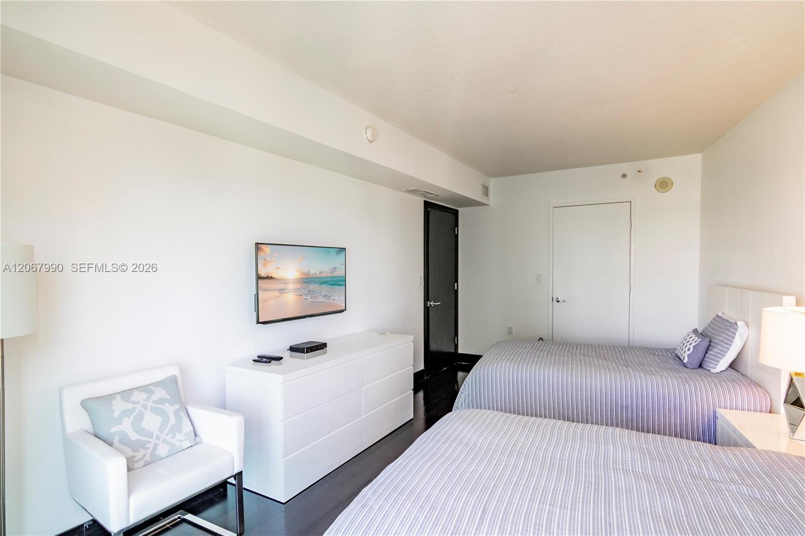 150 Sunny Isles Boulevard