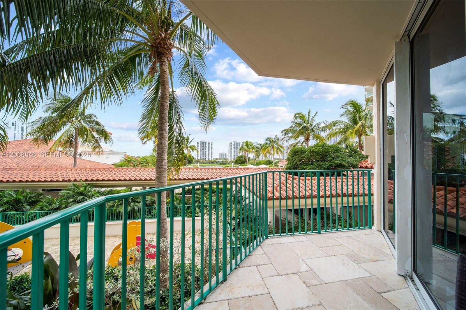 19900 E Country Club Drive