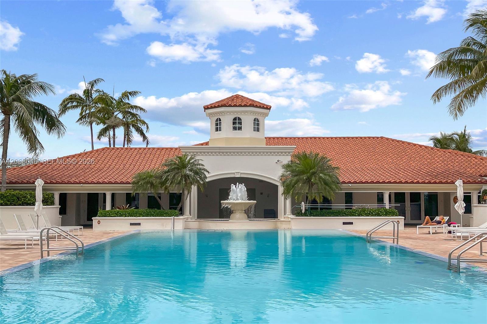 19900 E Country Club Drive