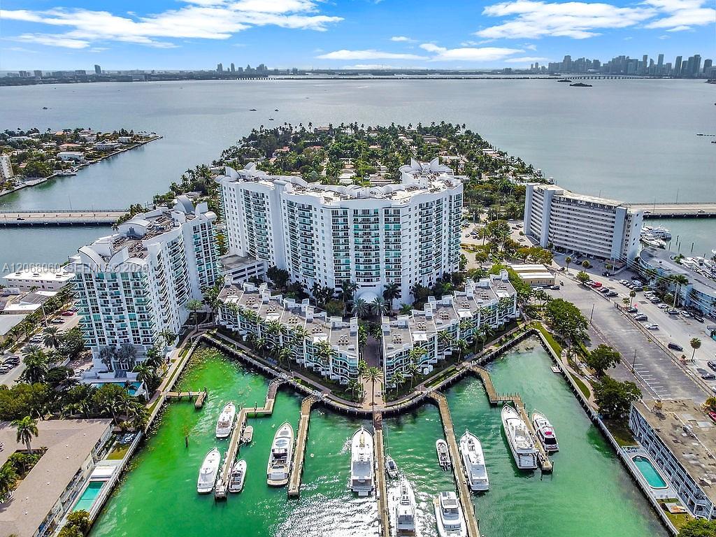 7900 Harbor Island Drive