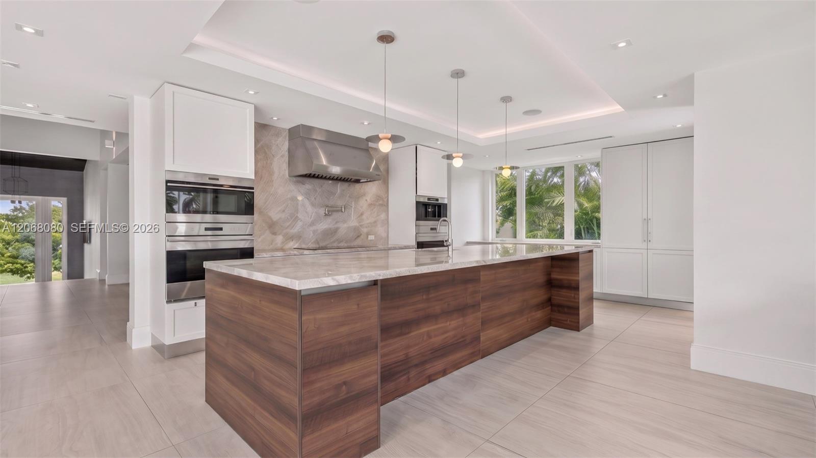 6819 Sunrise Place