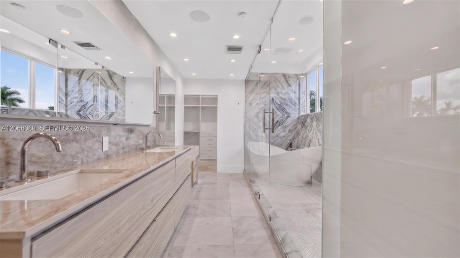 6819 Sunrise Place