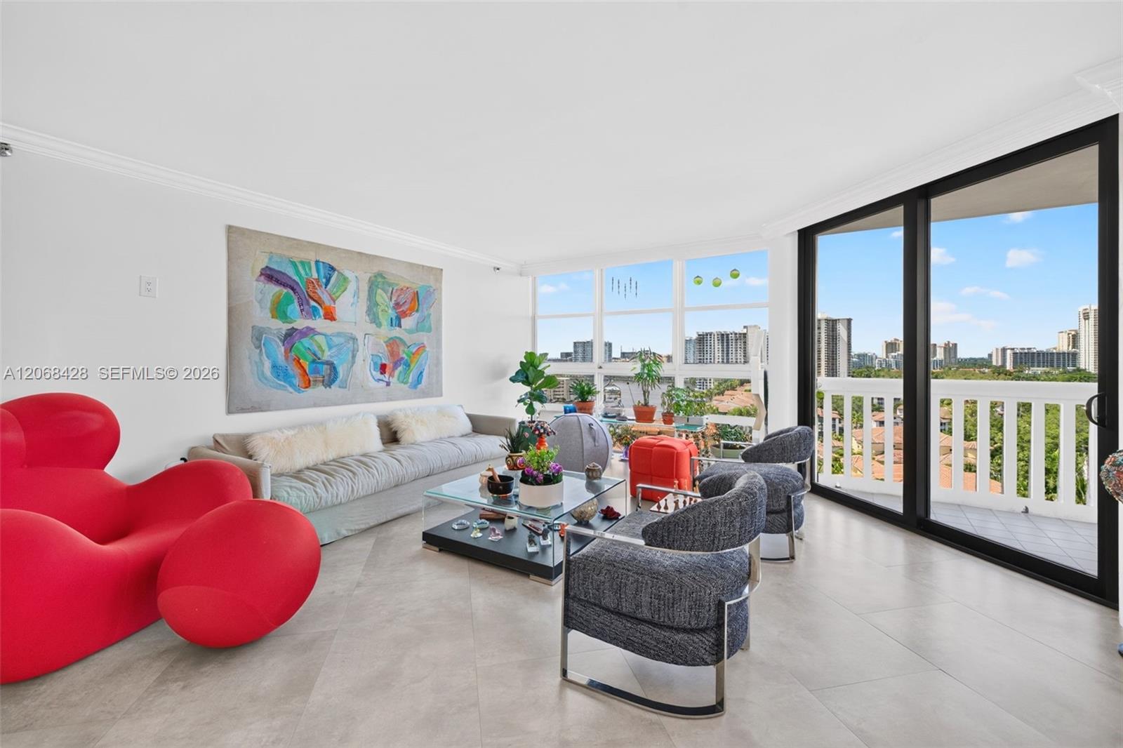 1000 Island Boulevard