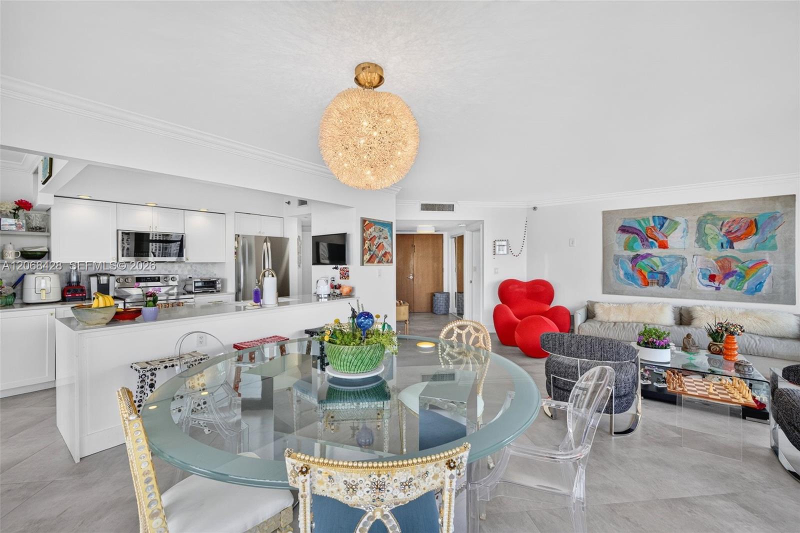 1000 Island Boulevard