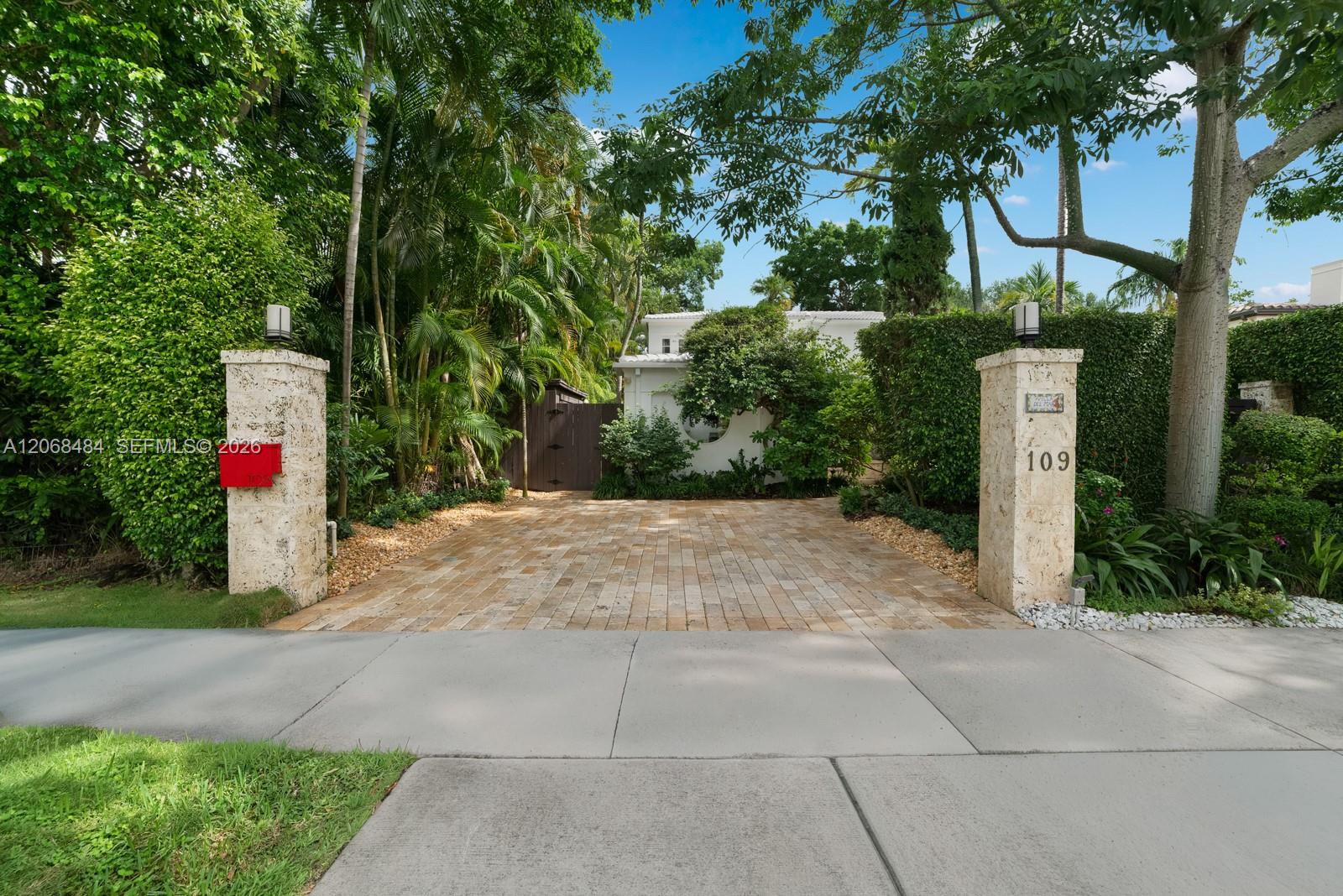 109 1st Dilido Terrace