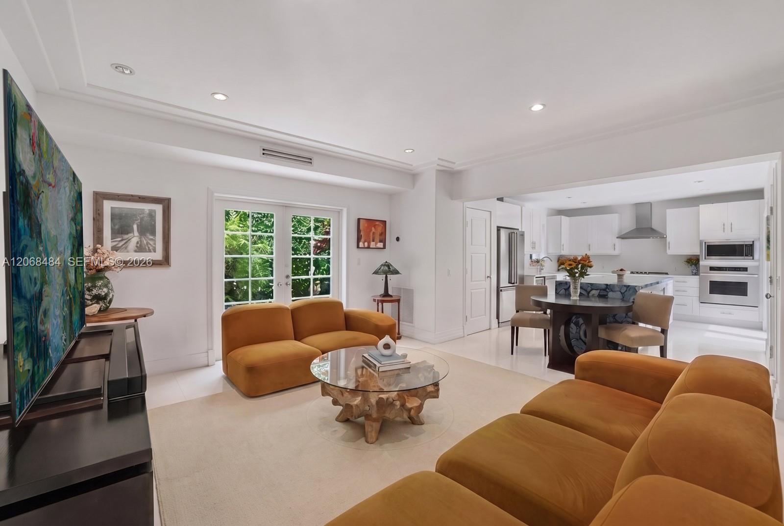 109 1st Dilido Terrace