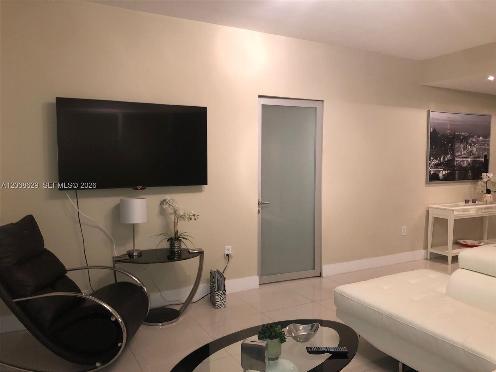 90 SW 3rd Street