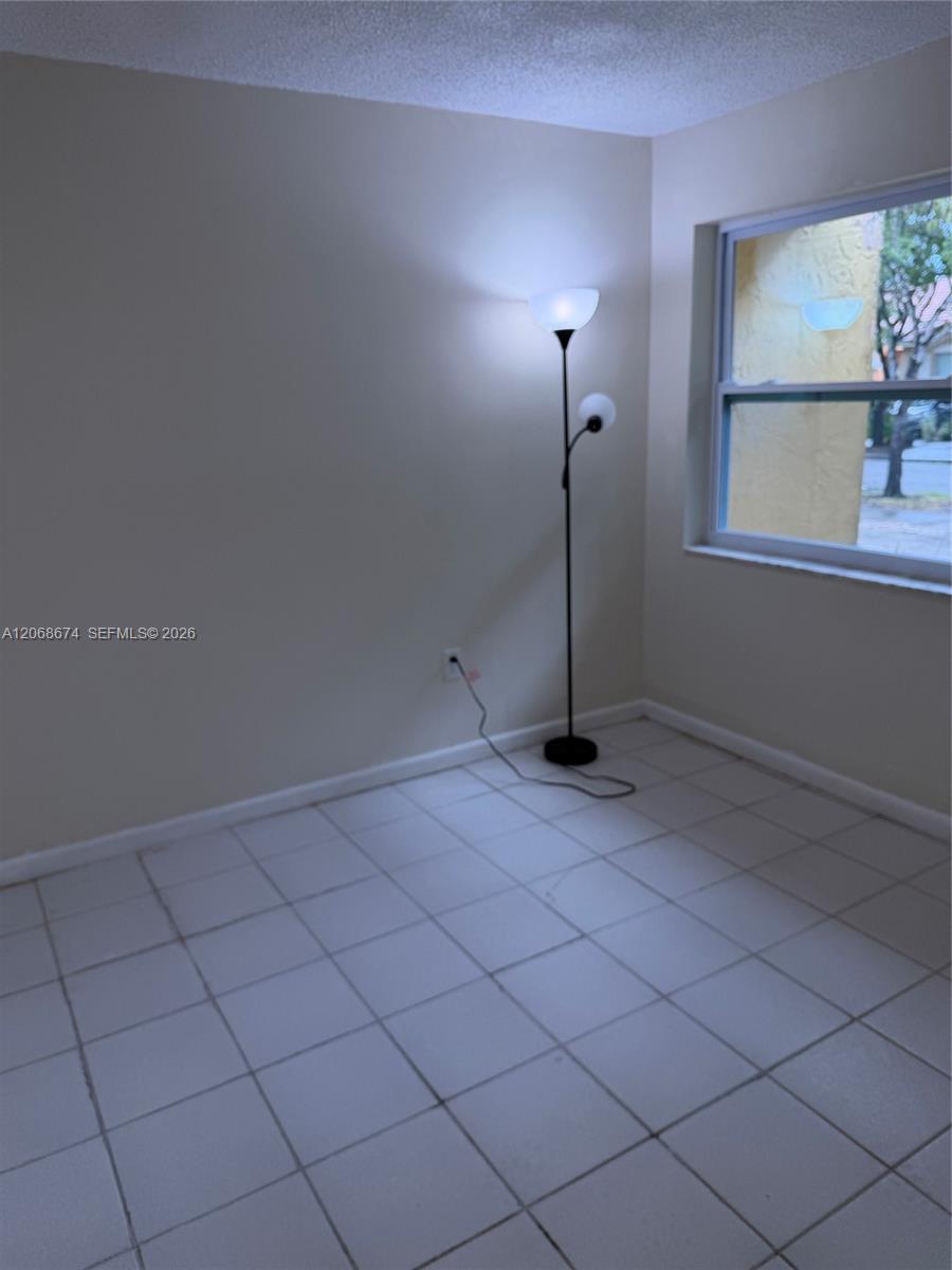 70 SW 14th Terrace