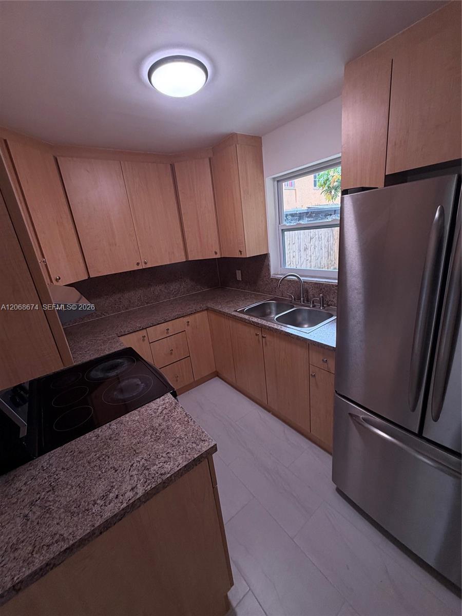 70 SW 14th Terrace