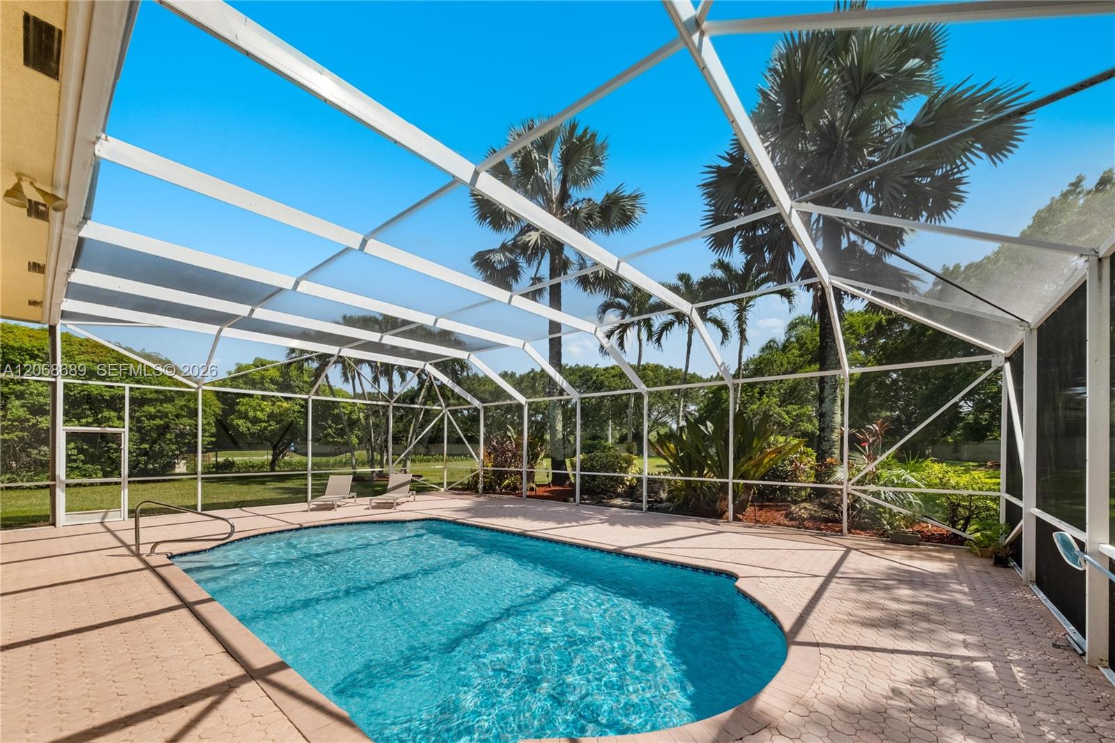 10660 SW 44th Court