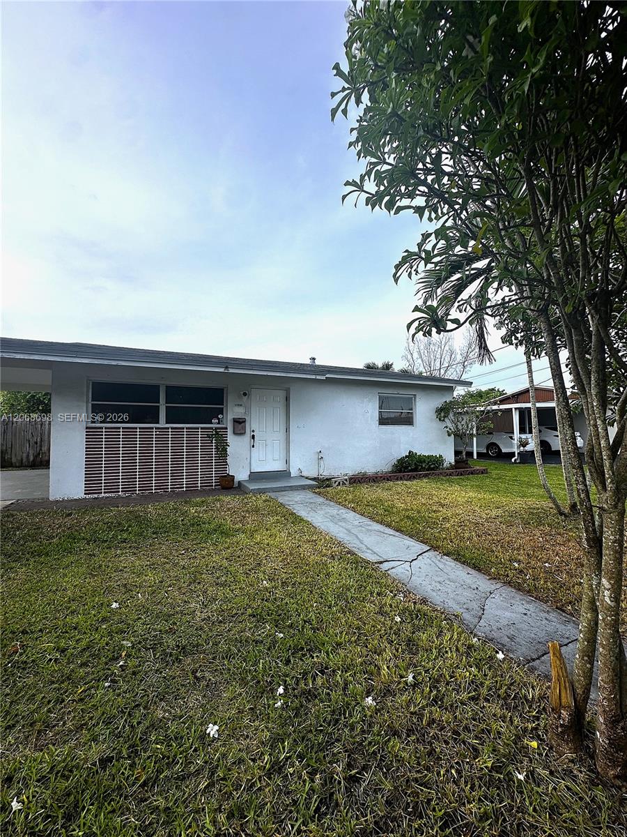 11935 SW 37th Street