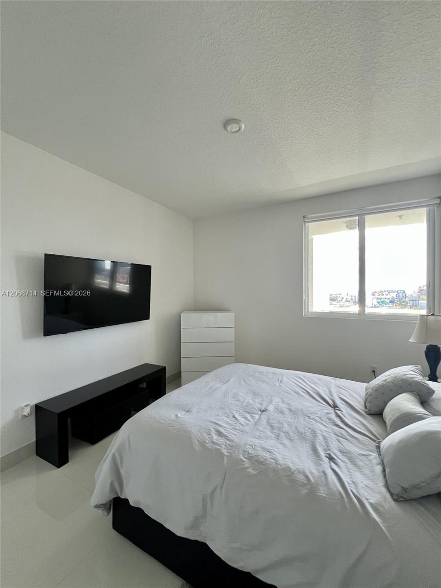 600 NE 27th Street