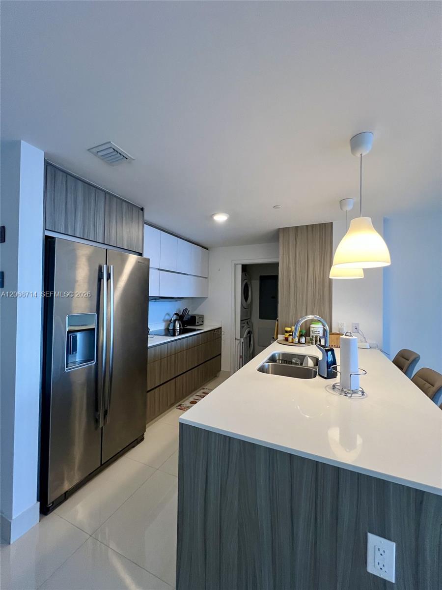 600 NE 27th Street