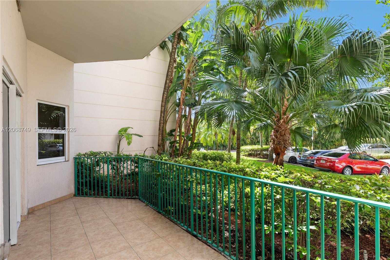 19900 E Country Club Drive
