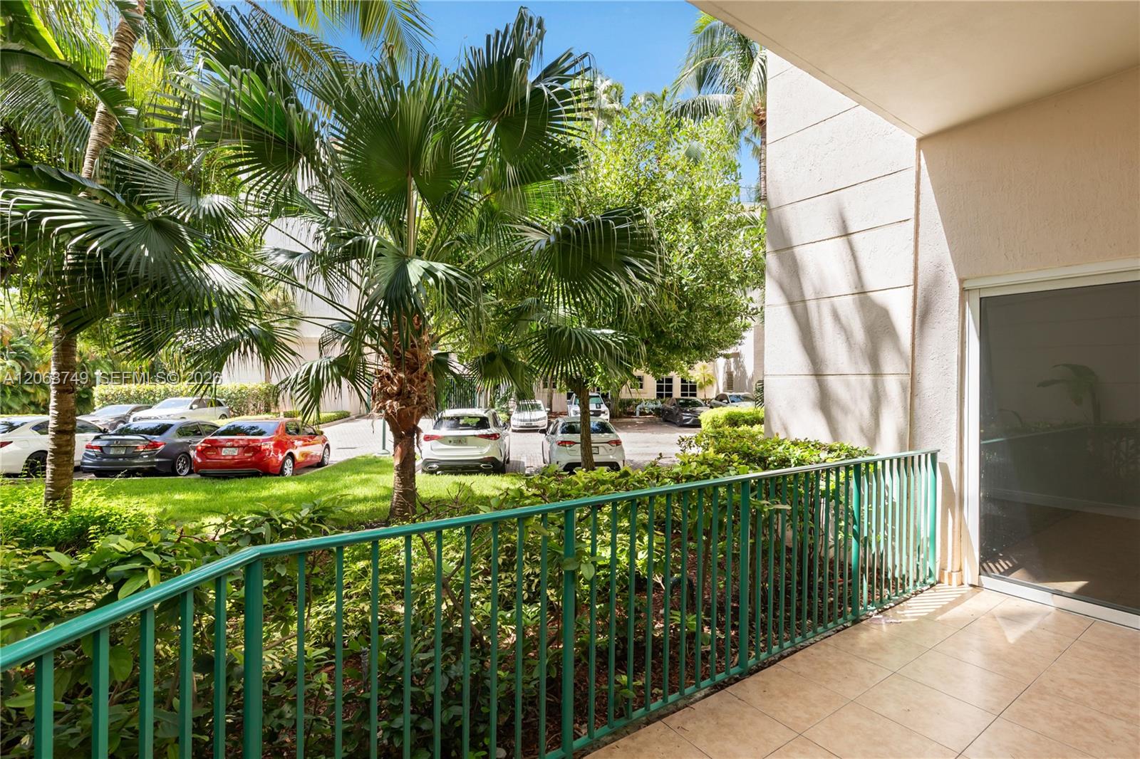 19900 E Country Club Drive