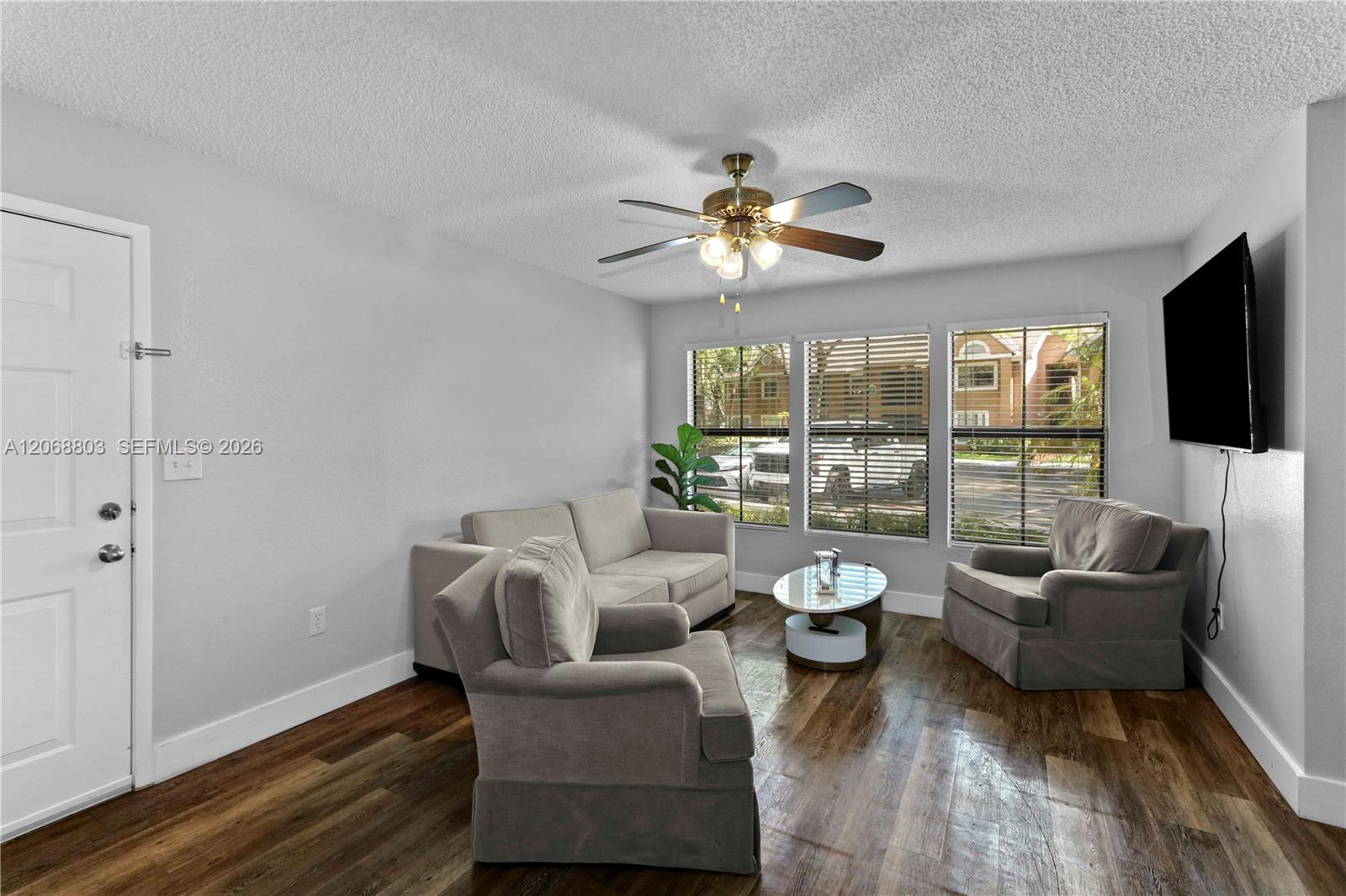 15600 SW 106th Lane
