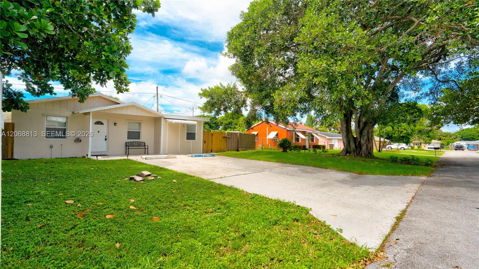 3344 Plaza Place