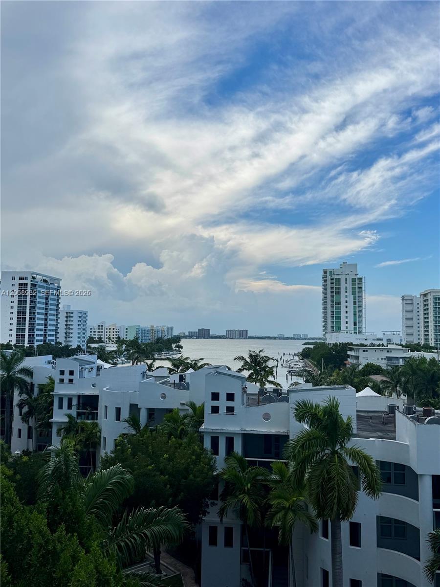 7900 Harbor Island Drive