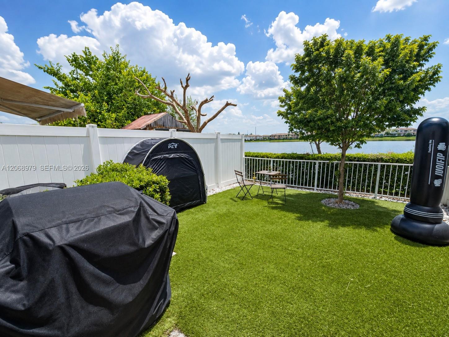 3382 W 114th Terrace