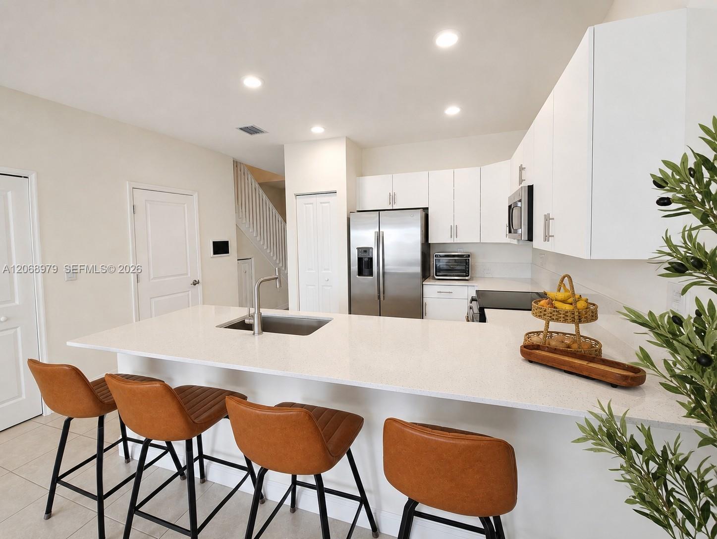 3382 W 114th Terrace