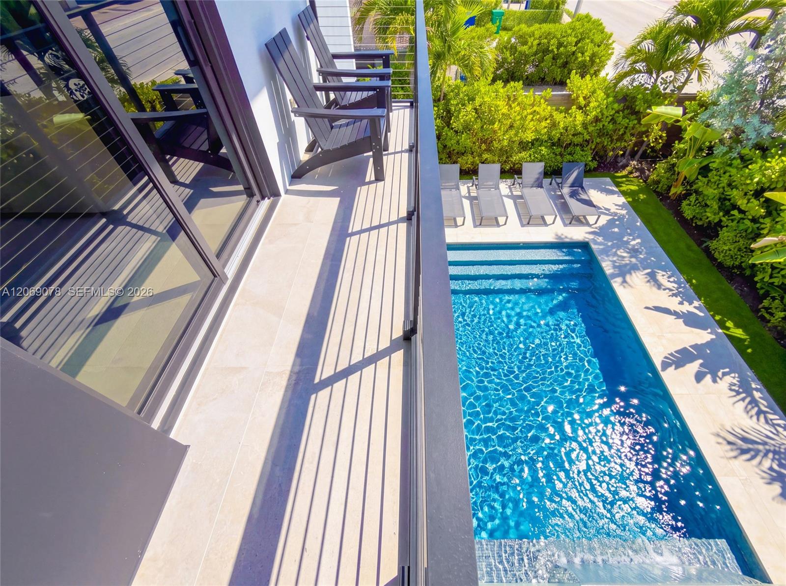 2290 SW 13th Street