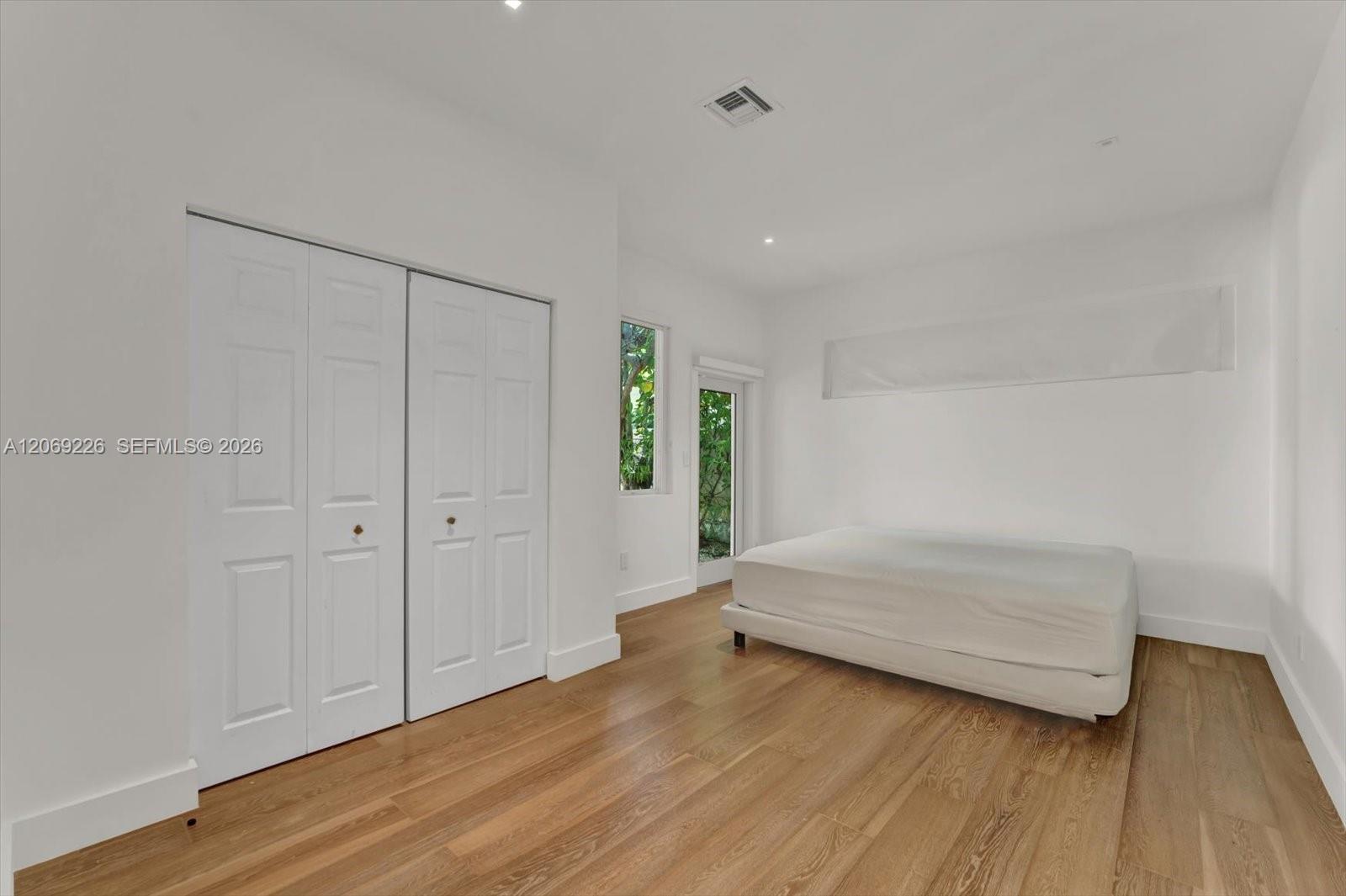 1777 Daytonia Road
