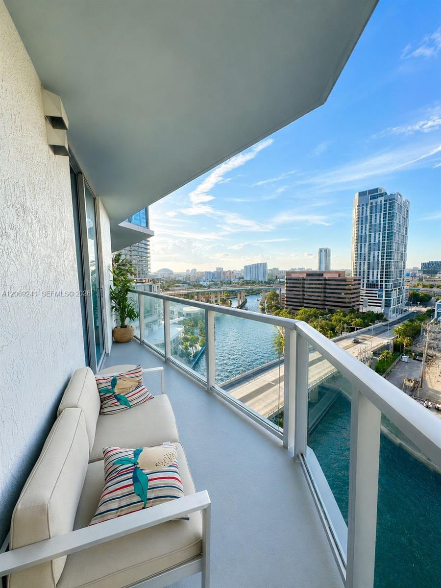 185 SW 7th Street