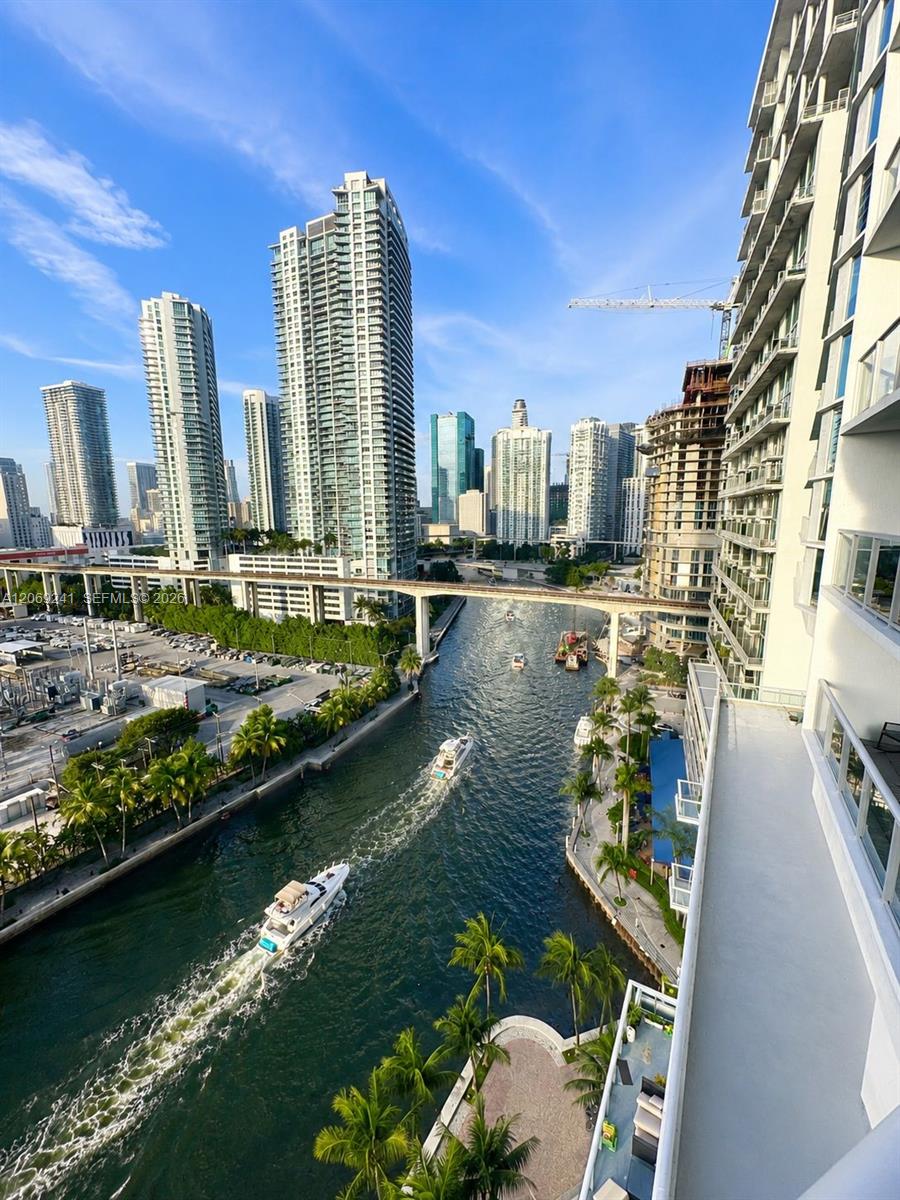 185 SW 7th Street