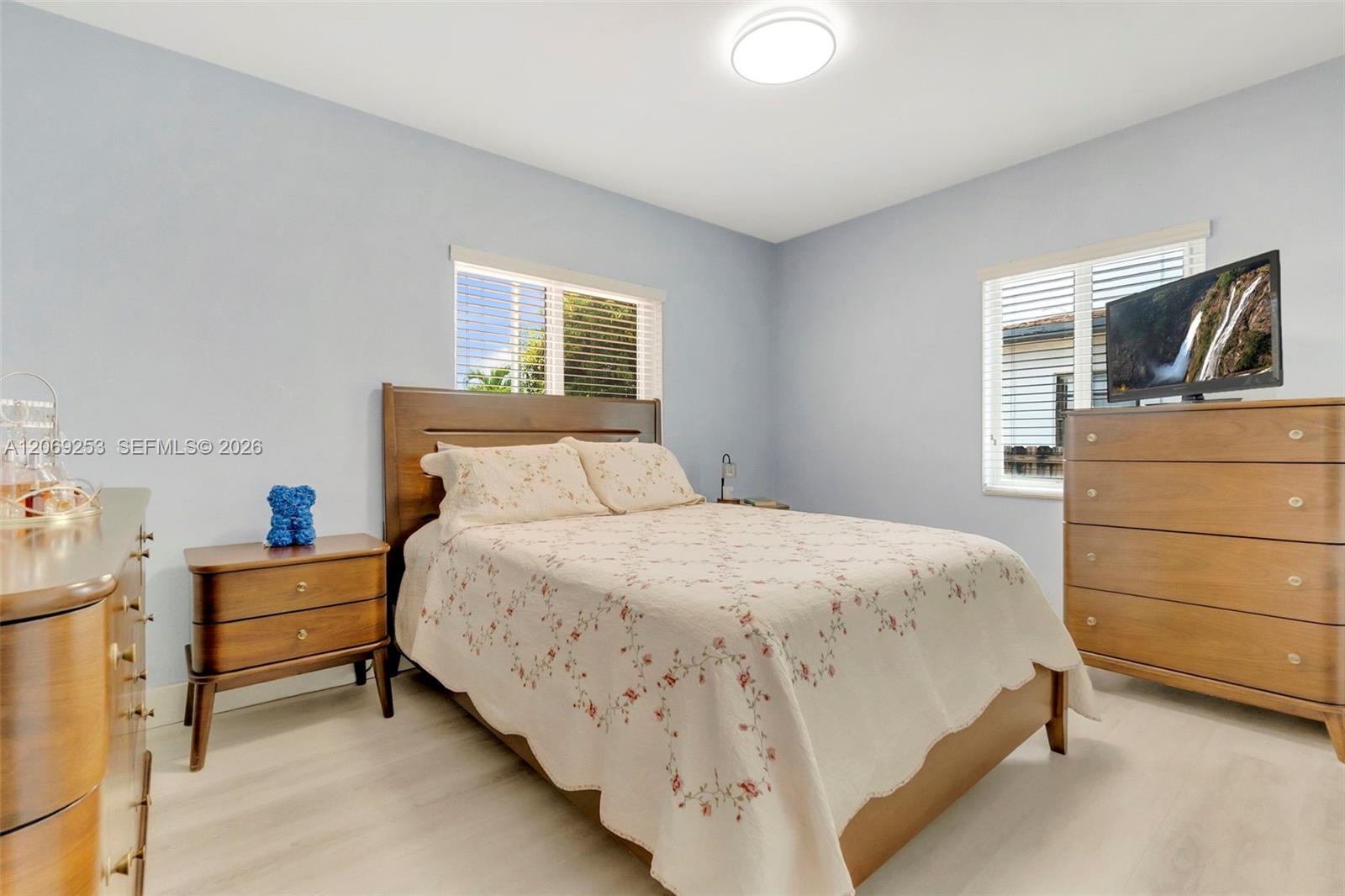 142 W 35th Street