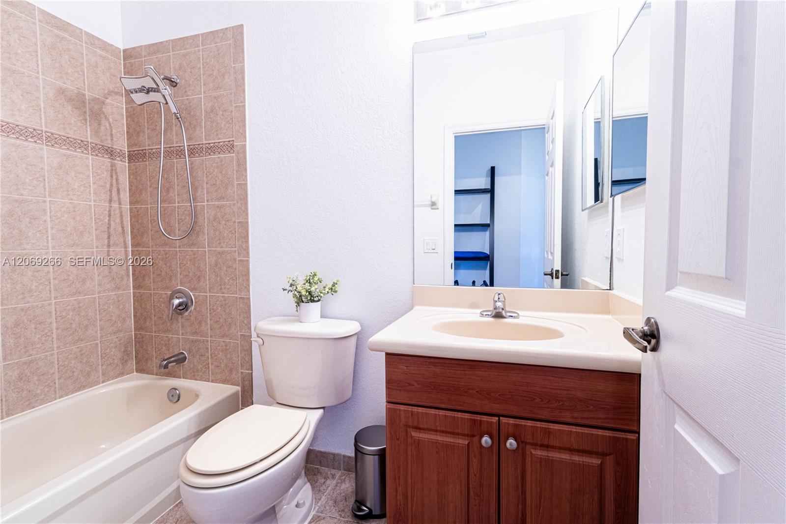 11103 NW 83rd Street