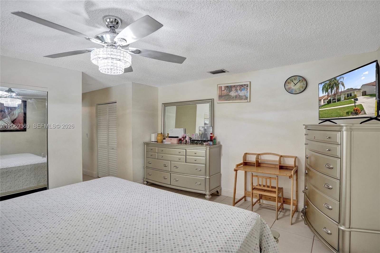 5451 Chicory Lane