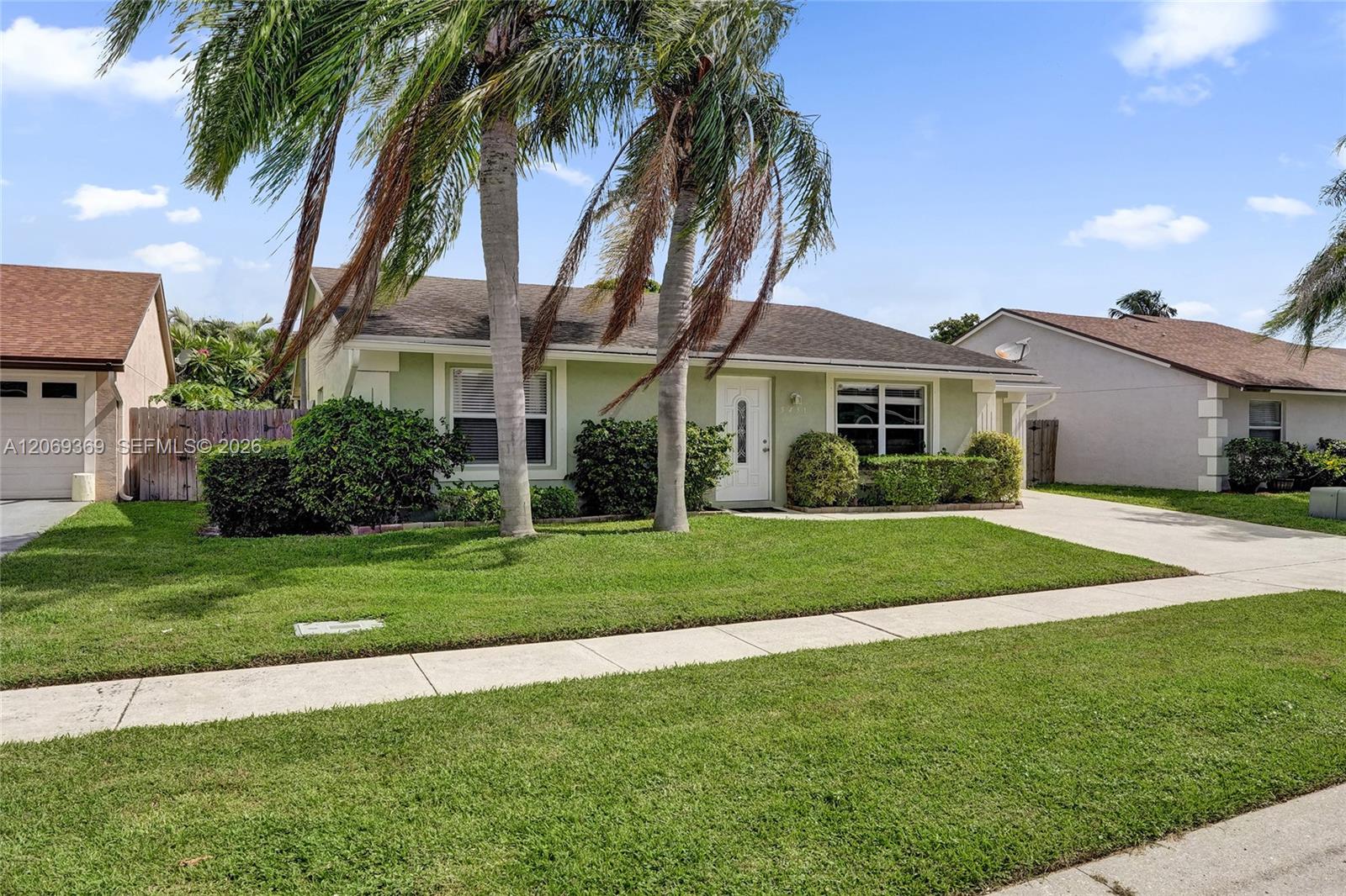 5451 Chicory Lane